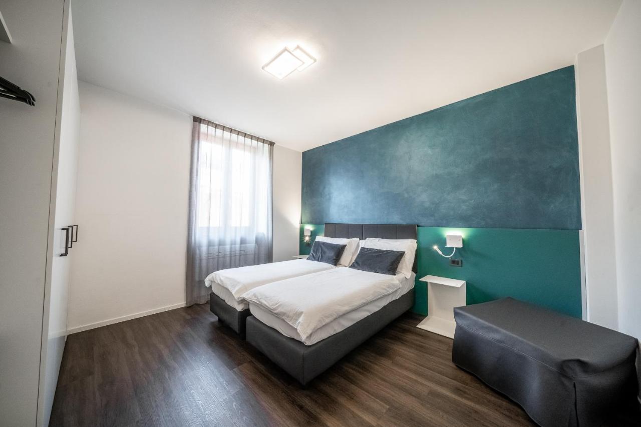 Appartamenti Vasco Renna Surf Center Torbole Sul Garda Exteriér fotografie